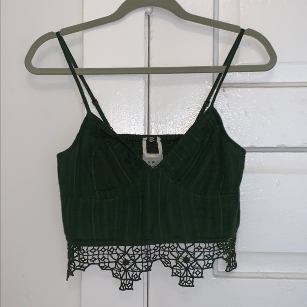 EVERGREEN CROPPED TANK
